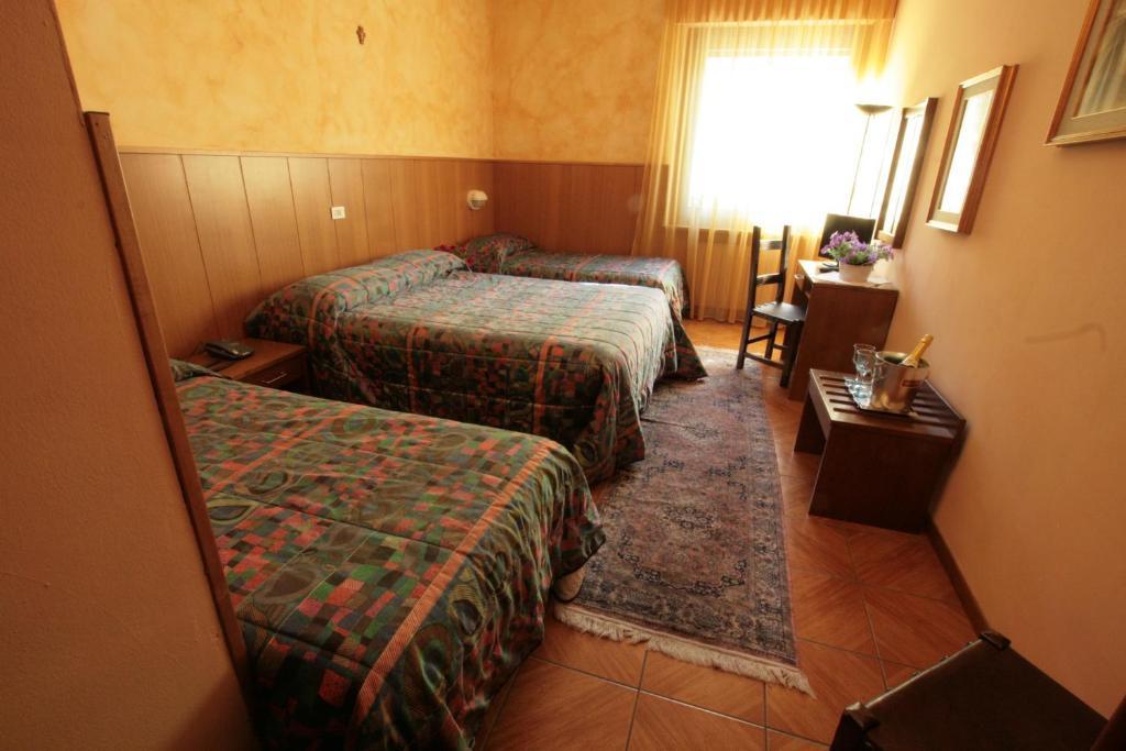 Hotel Sarre Room photo